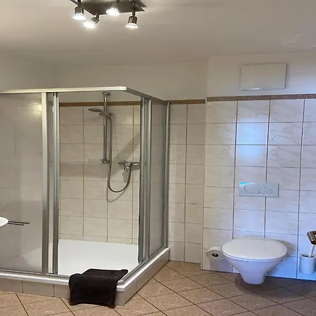 By The Slope アパート *