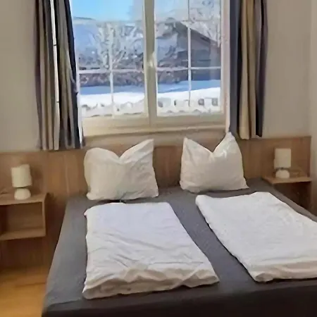 By The Slope * סנט מרגרטהן אים לונגאו